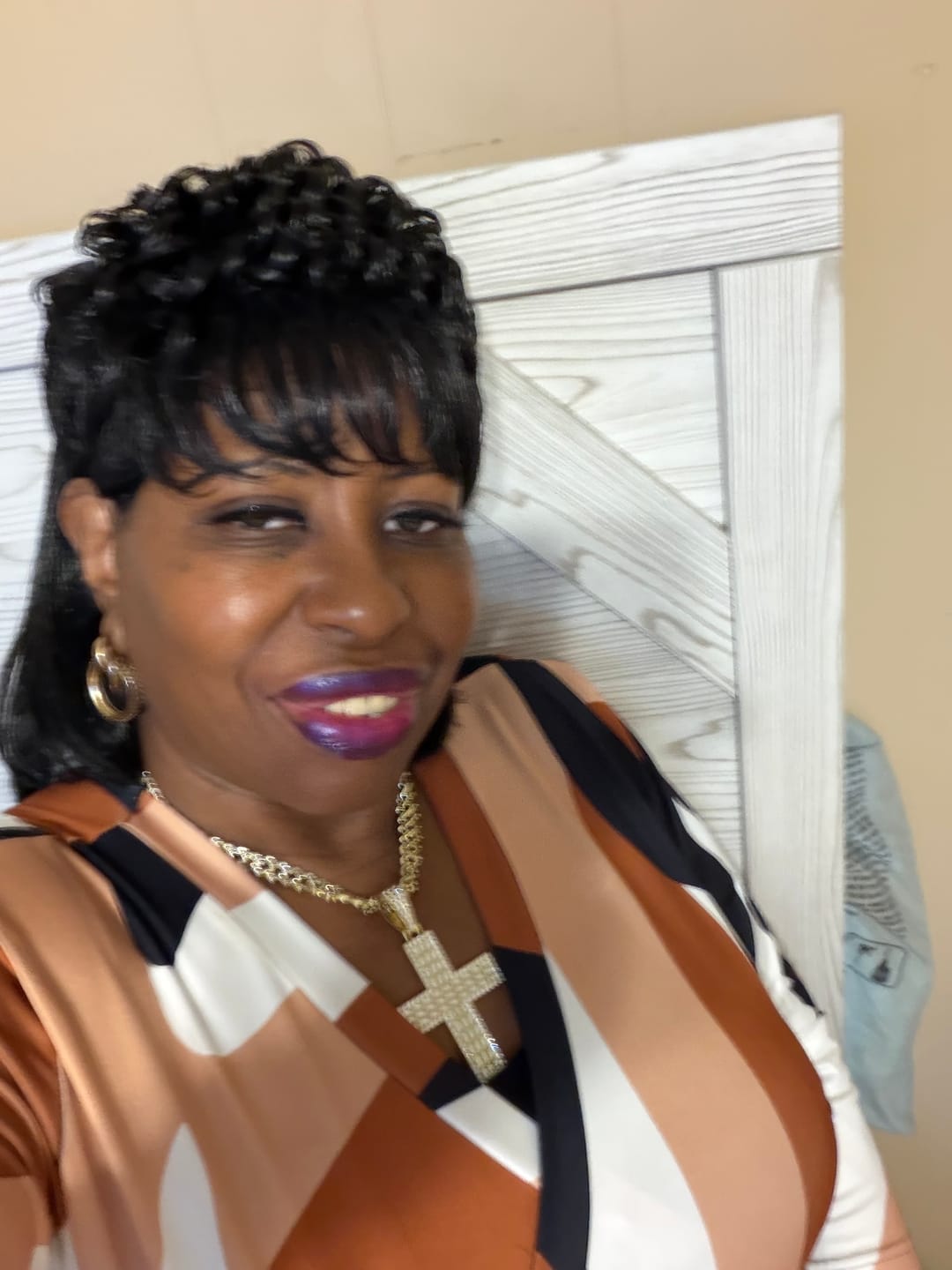 Customer photo review of Vanessa Fashion Full Wig - AMA