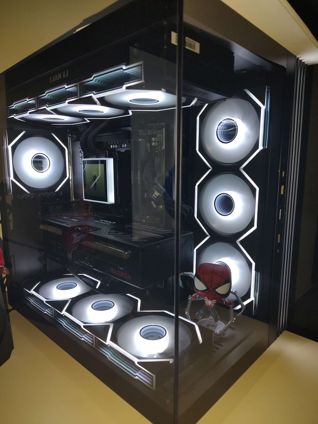 Customer photo review of Nollie FAN GC120 ARGB Cooling Fan Modular Stackable Splicing PWM Silent 120mm RGB Fans 26LED
