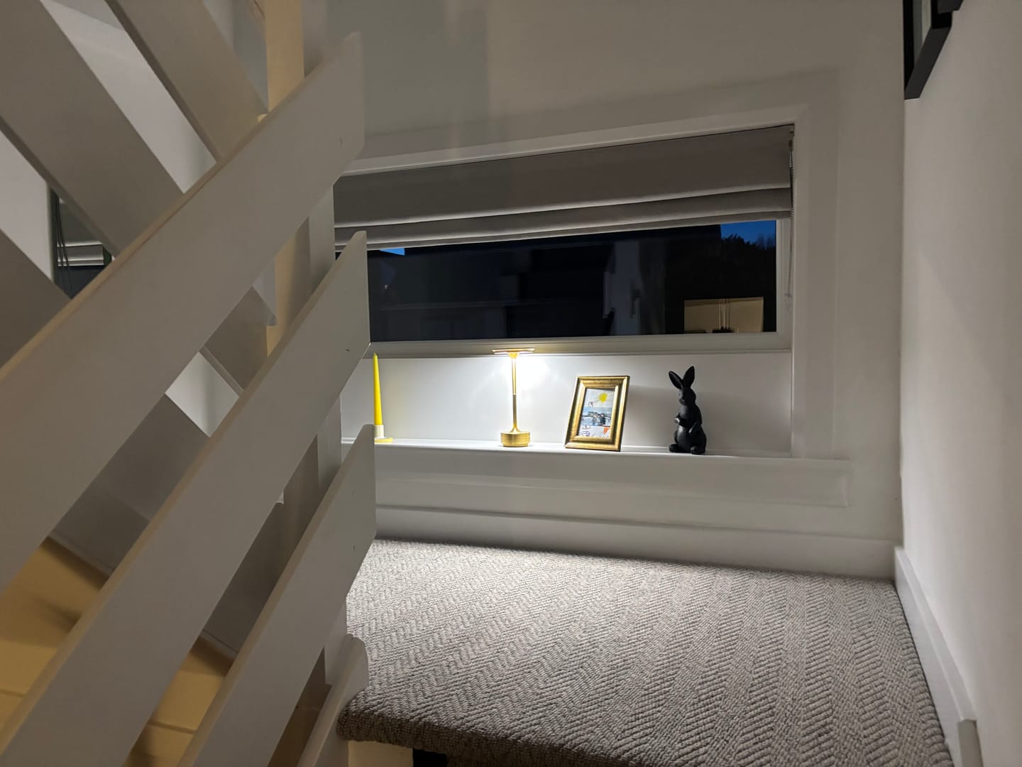 Customer photo review of Cordless Modern Aura Table Lamp - Cordless Table Lamp with Touch Control & Modern Nordic Design