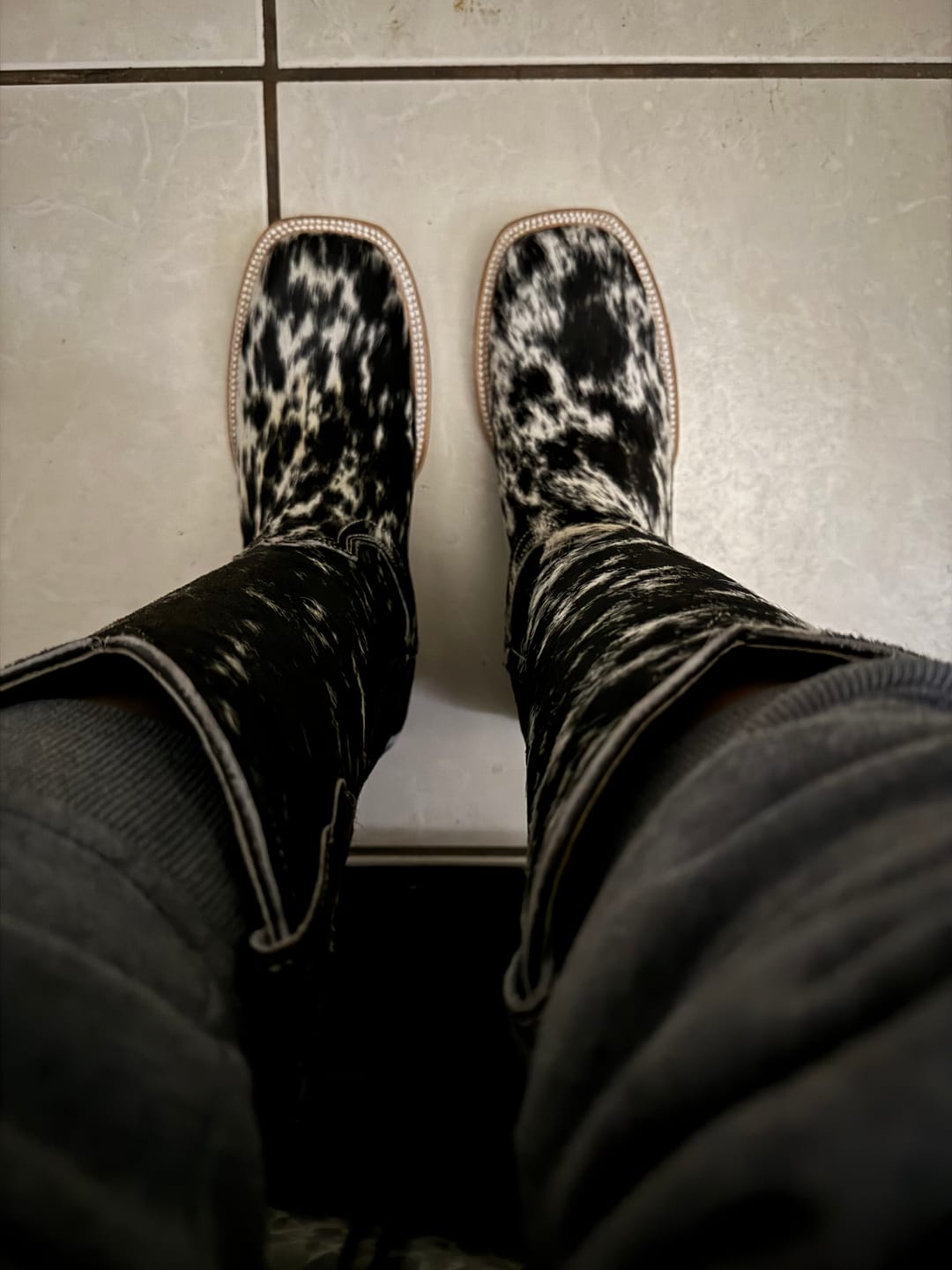 Customer photo review of Women’s Cowhide Cowboy Boot