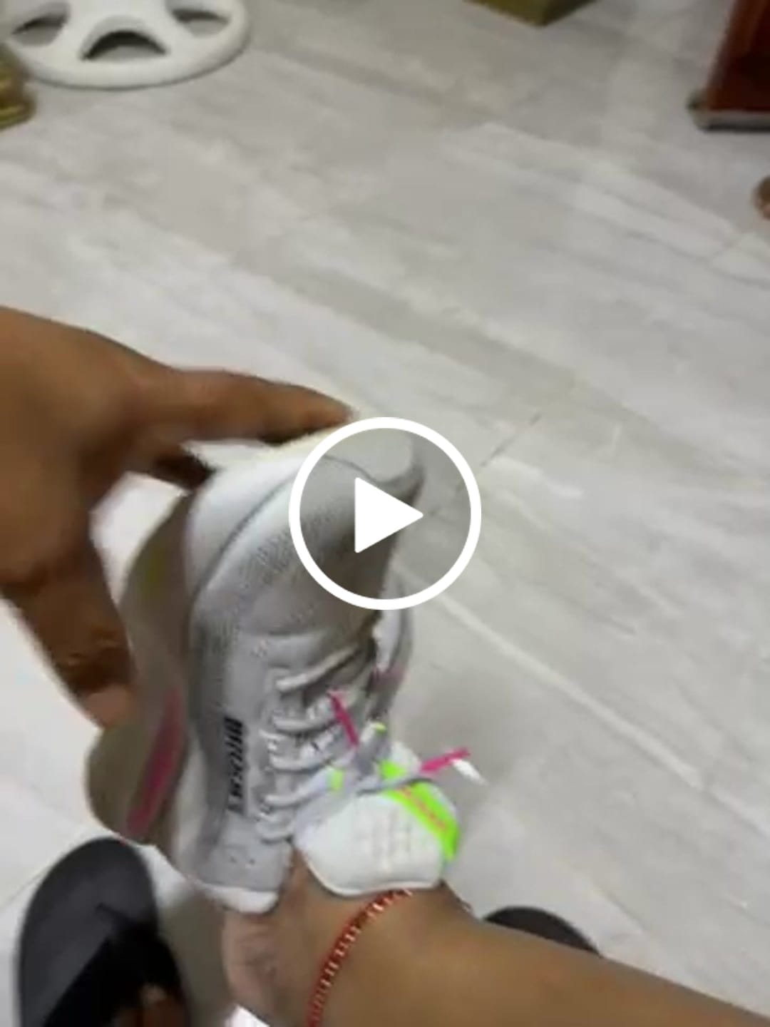 Customer video review of Broosks Adrenaline GTS 25 Mujer Oyster Pink Green