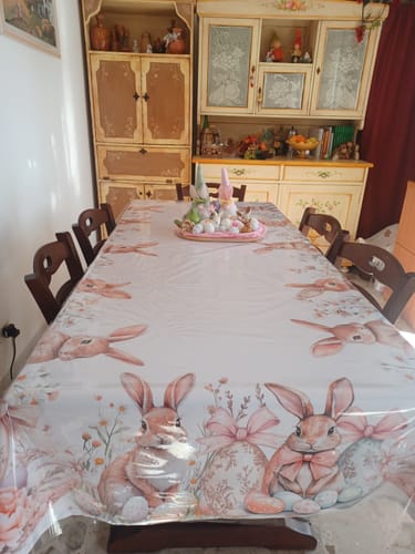Customer photo review of Tovaglia Pasquale da Tavola Antimacchia, Copritavolo Pasqua da Cucina Cesti & Coniglietti