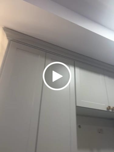 Customer video review of 3.5" Crown Moulding -  MLD03 - 45 Degree - Thermofoil
