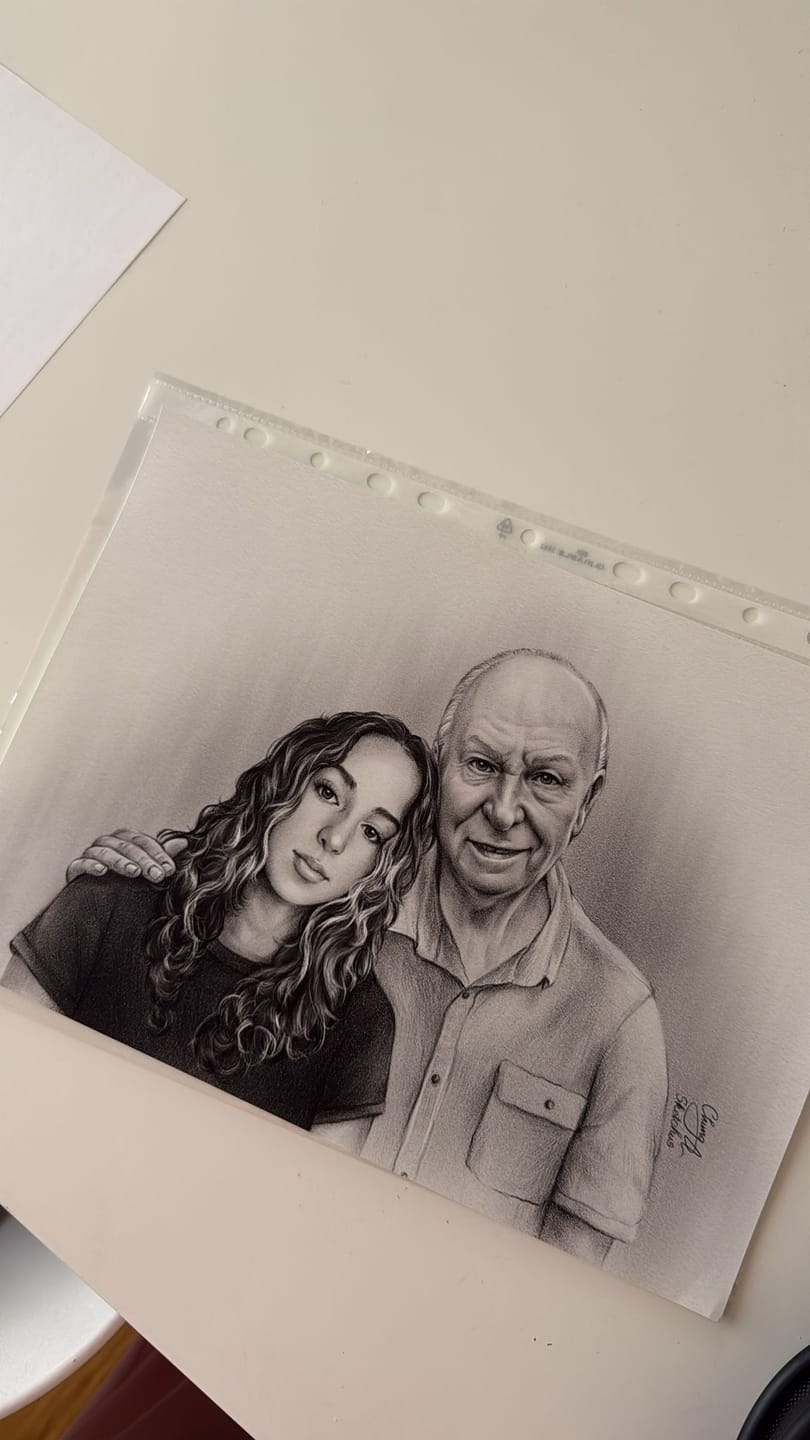 Customer photo review of Portrait Zeichnen Lassen vom Foto - Zeichnung in Bleistift oder Farbe nach Vorlage