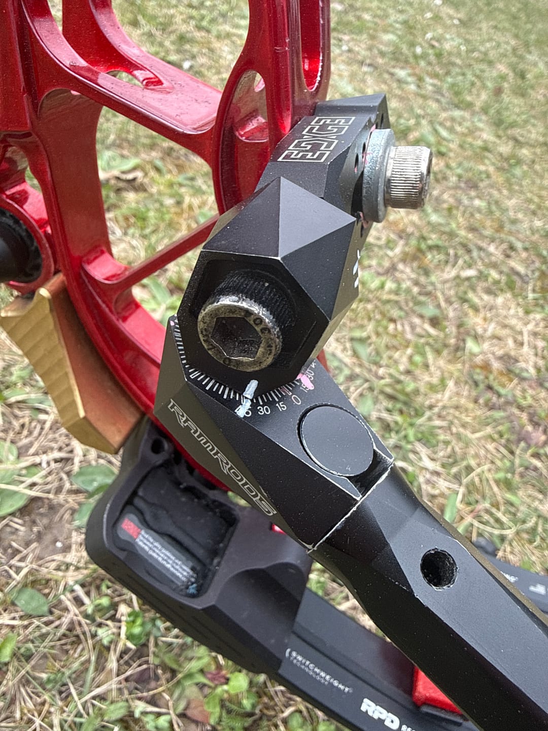 Customer photo review of EDGE Adjustable Offset Mount