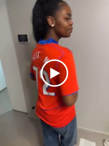 Customer video review of Maillot PSG extérieur 2025-26