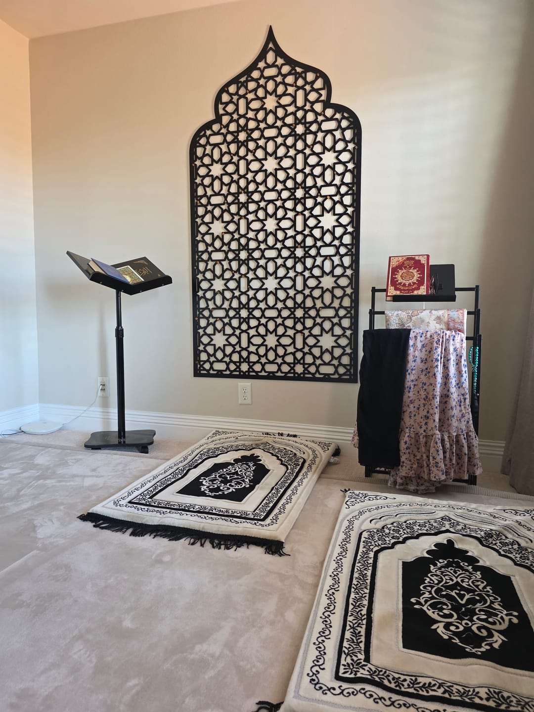 Customer photo review of Prayer Space Interior Mihrab with Geometric Design | 8-Pointed Star Motif