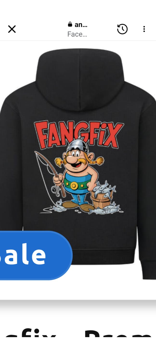 Customer photo review of Fangfix - Premium Hoodie #Backprint