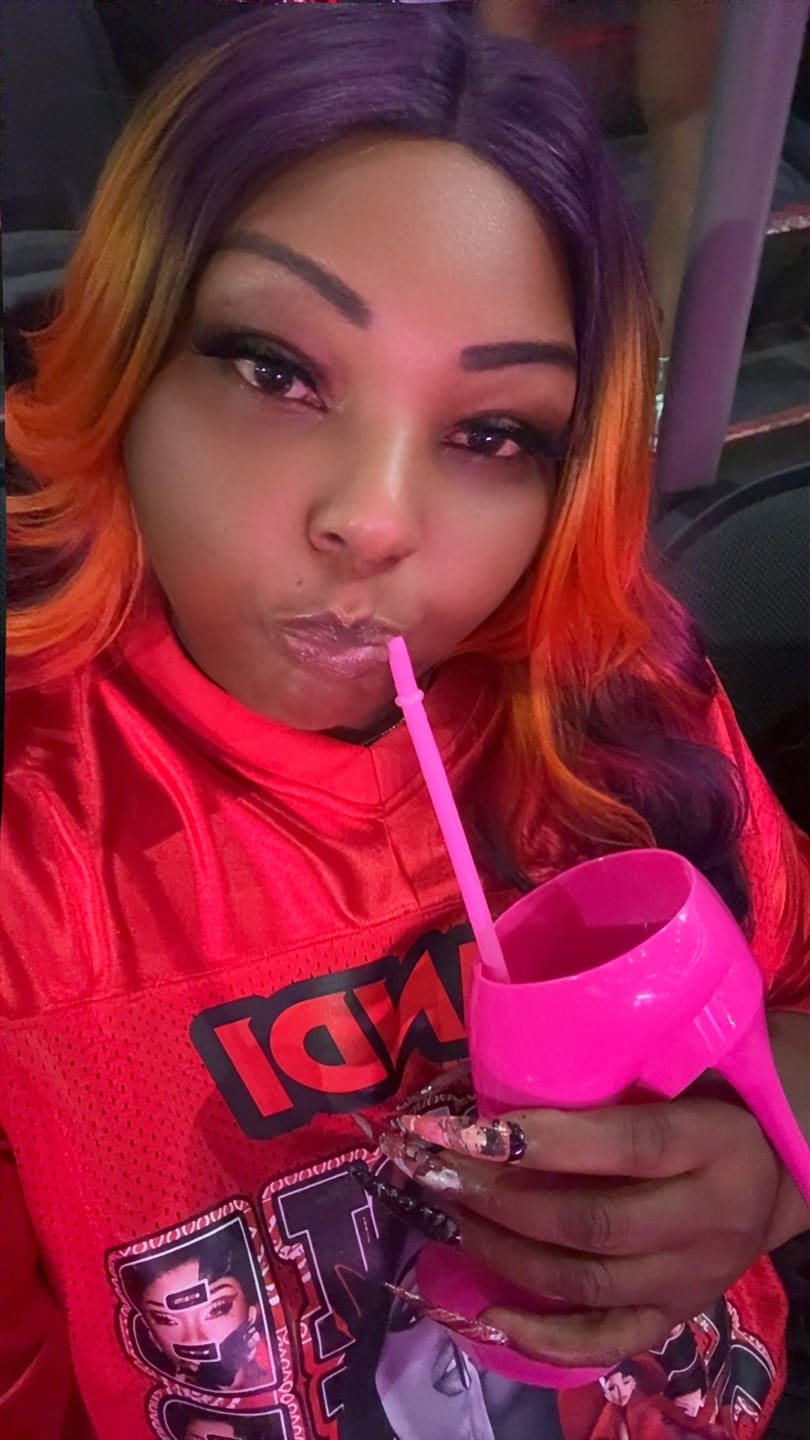 Customer photo review of Zury Sis Beyond 5" Hand-Tied Part Lace Wig - BYD LACE H CHILL