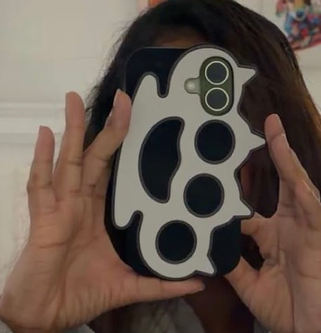 Customer photo review of Knux Case