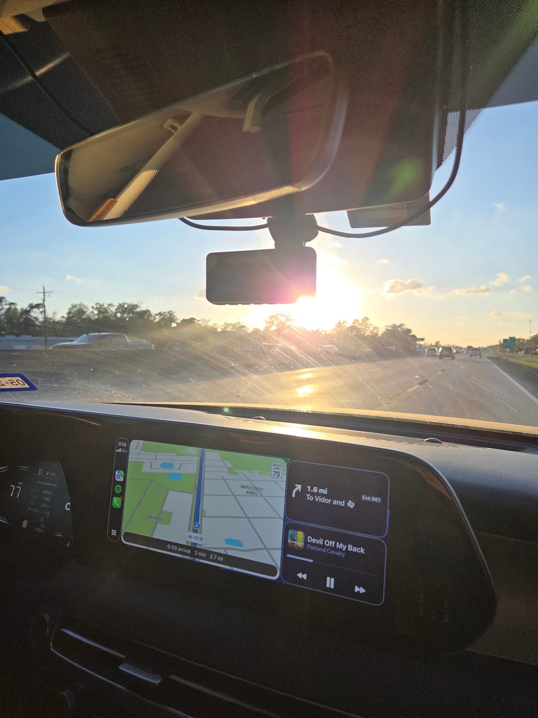 Customer photo review of Redtiger F17 Plus 4 Channels 2.7K Sony STARVIS 2 5.8 Ghz Wifi Touch Screen Dash Cam