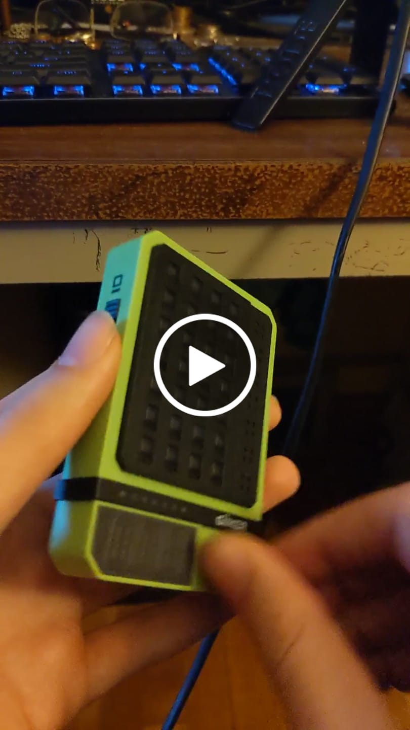 Customer video review of GiiKER Super Decoder