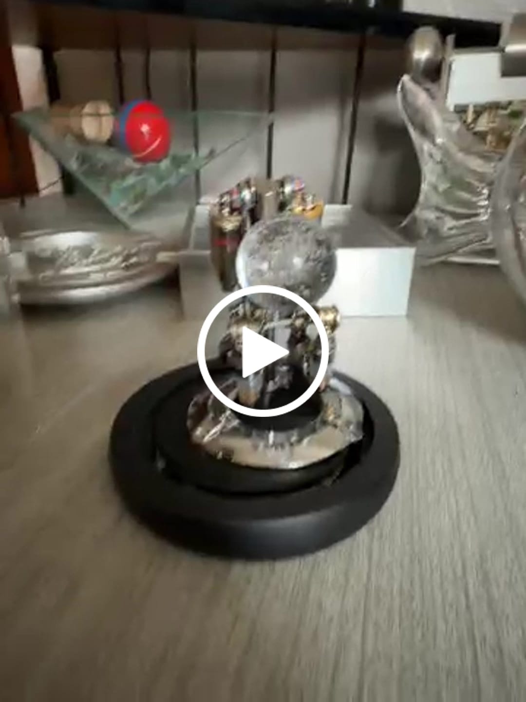 Customer video review of Nebula Astronaut