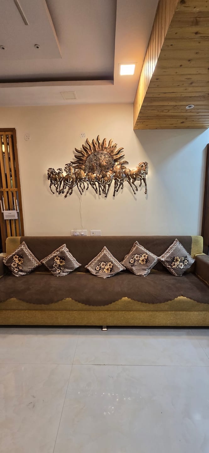 Customer photo review of Big wall coverage Backlit 7 Horses with Sun (55 x 34 Inches)
