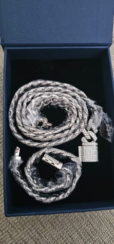 Customer photo review of Prong Link Set (White Gold) 13mm