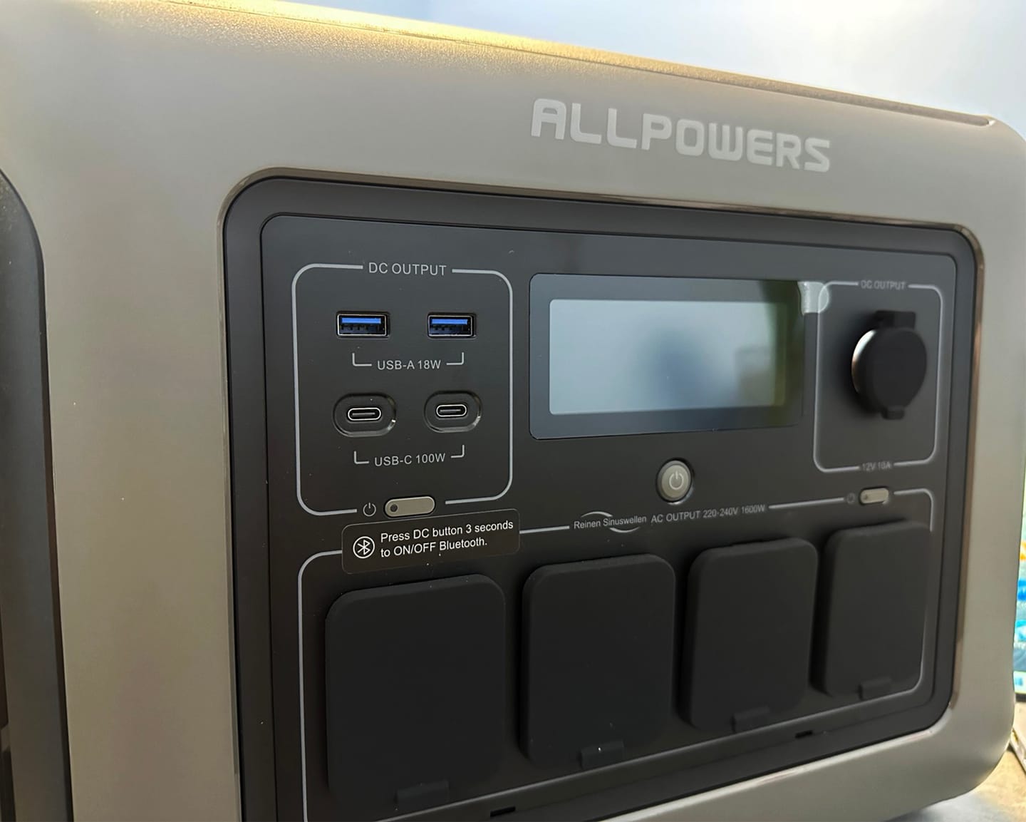 Customer photo review of ALLPOWERS R1500 LITE Portable Power Station 1600W 1056Wh