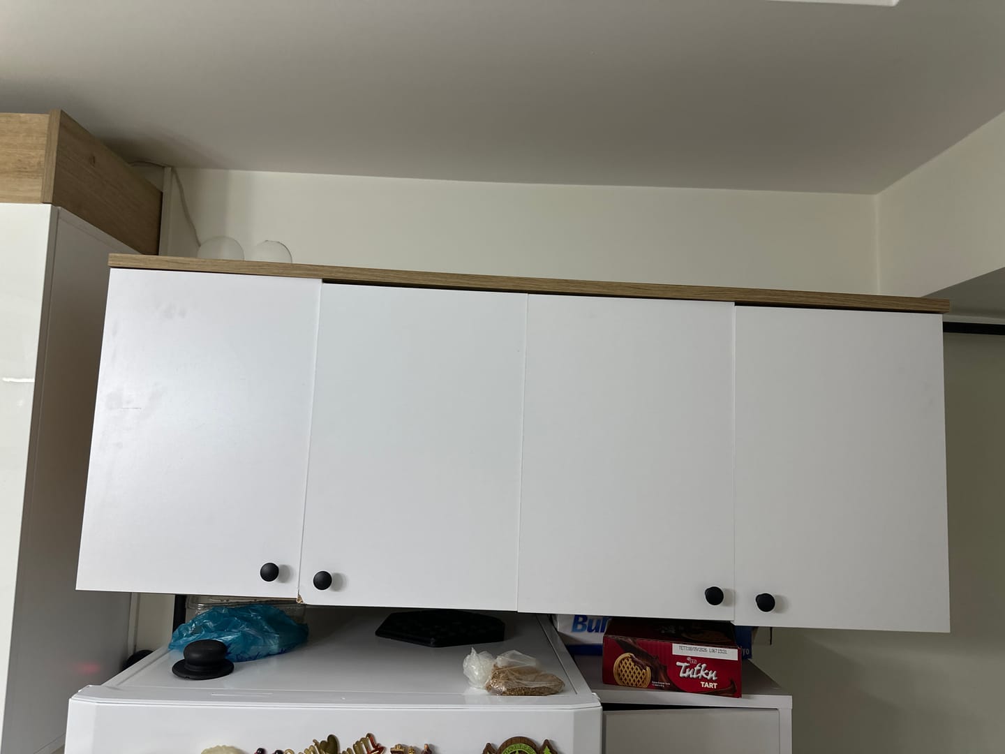 Customer photo review of Rani BA120 Gardırop Üst Modülü Çok Amaçlı Dolap Sepet Ceviz - Beyaz