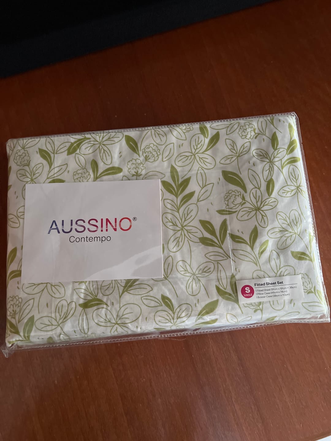 Customer photo review of Contempo Jovana 100% Cotton Fitted Sheet Set