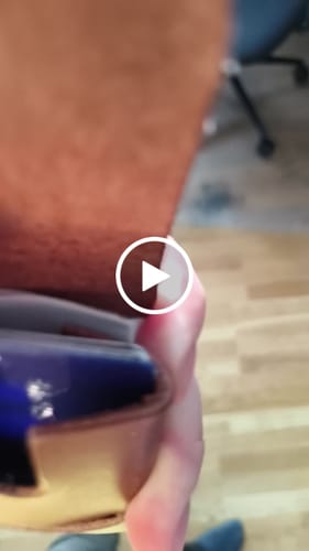 Customer video review of Slimmad plånbok i äkta läder