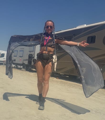 Customer photo review of Extasis Cutout Rave Set