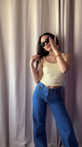 Customer photo review of Pantalón Cortes Cruzados Blue