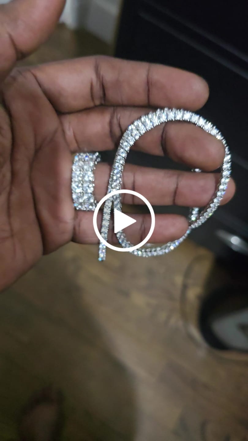 Customer video review of 10mm Moissanite Clustered Tennis Bracelet - Silver - D Colour - VVS1