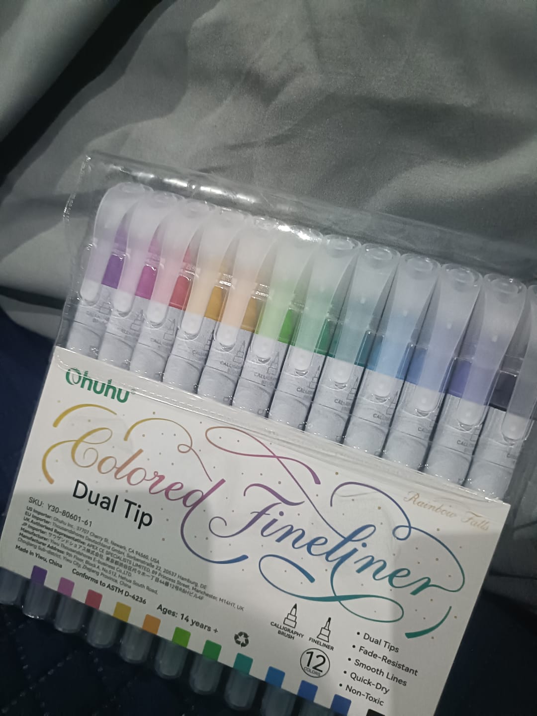 Customer photo review of Ohuhu Colored Fineliner & Brush Pens, 12 Colors