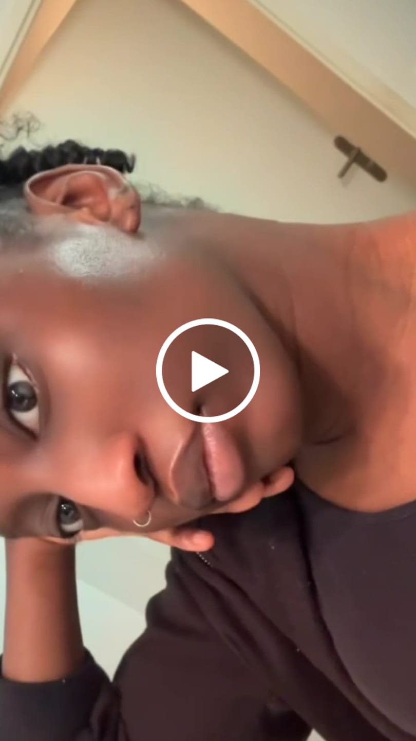 Customer video review of KIT ViSAGE BISCUIT
