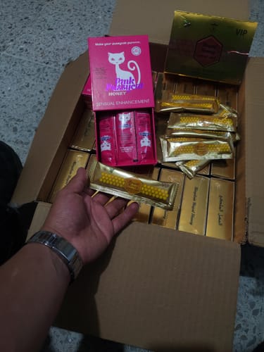 Reseña con foto de un cliente sobre Royal Honey - 20 Cajas con 240 Sobres para Emprendedores de Éxitoo