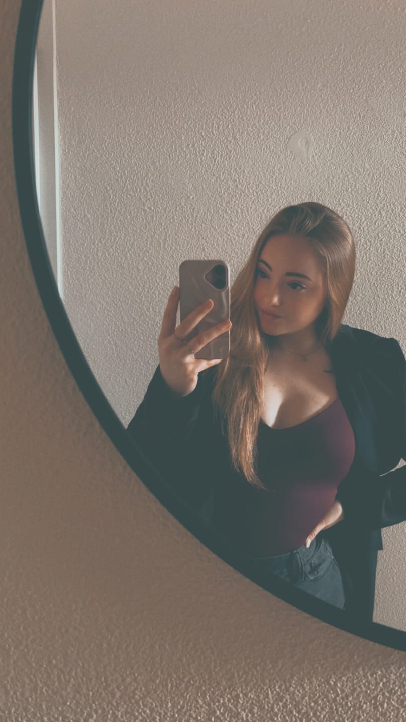 Customer photo review of LABEL BODYSUIT DARK PLUM
