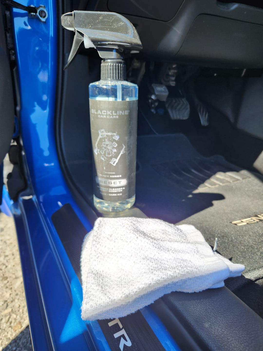 Customer photo review of BLACKLINE® RESET INTERIOR CLEANER & SCENT BOOSTER