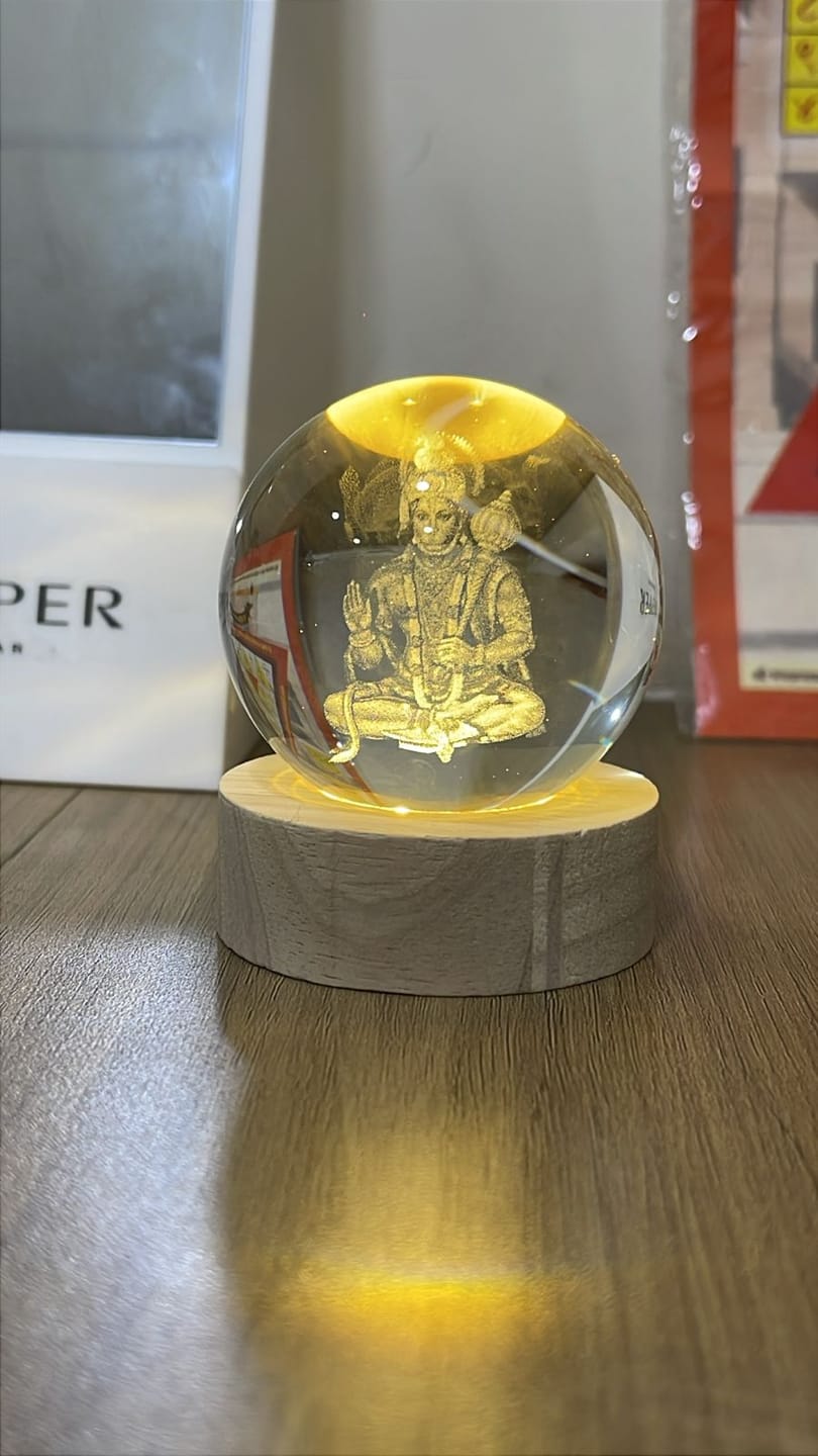 Customer photo review of Divine Crystal Lamps | USB Cable & LED Wooden Base