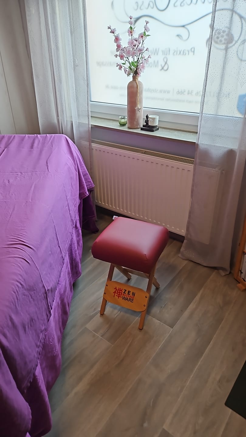 Customer photo review of Zen Klapphocker aus Holz