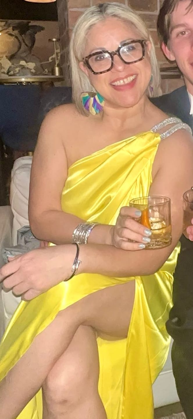 Customer photo review of Loose Sleeveless Solid Color One-shoulder Maxi Dresses