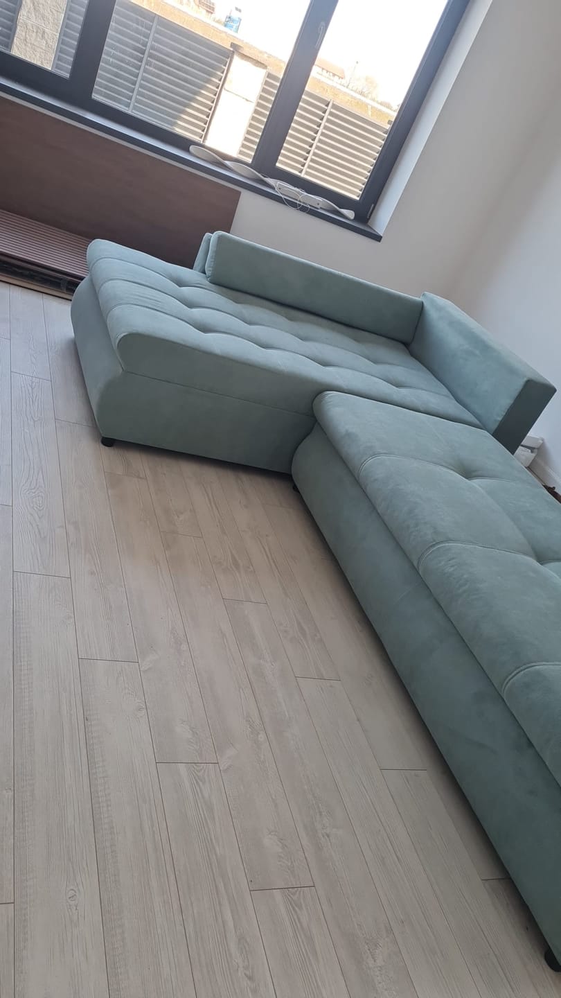 Customer photo review of Colțar extensibil dumonde cu ladă de depozitare si sezut confortabil din spuma HR, Loana XL Enjoy Mint 335x185 cm