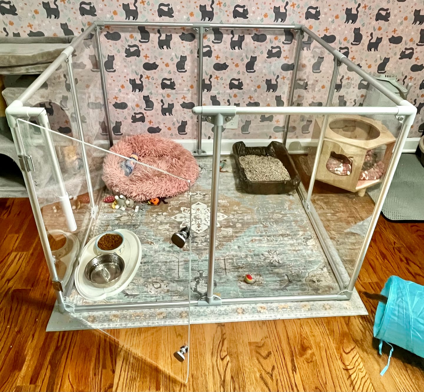Customer photo review of 36" Tall Medium Lucidium Pet Pen