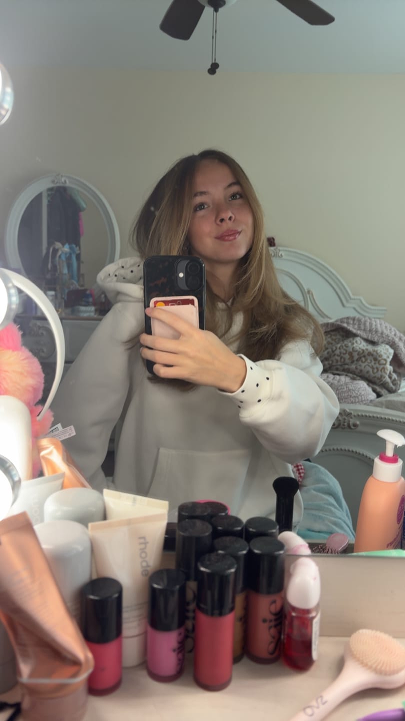 Customer photo review of POLKA DOT HOODIE (WHITE) PRE-ORDER