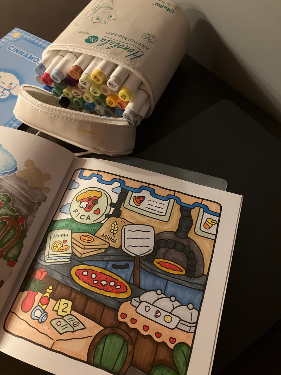 Customer photo review of Ohuhu Honolulu Plus Series Supreme Rubber Brush Tip Markers