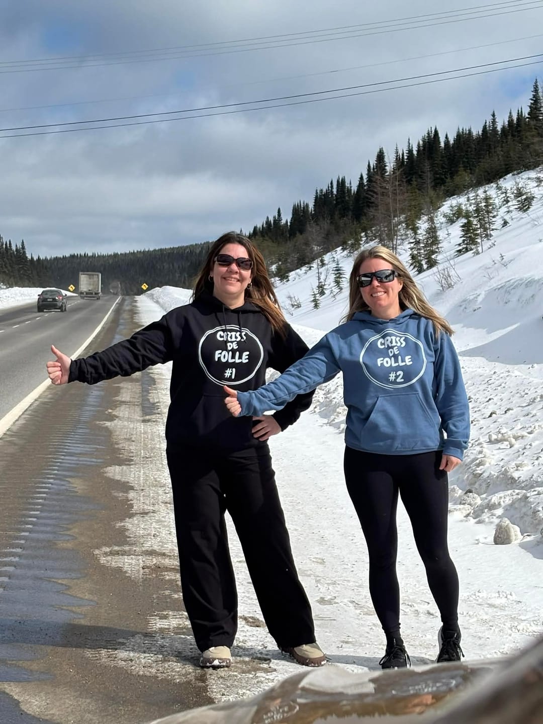Customer photo review of HOODIE / DUO CRISS DE FOLLE