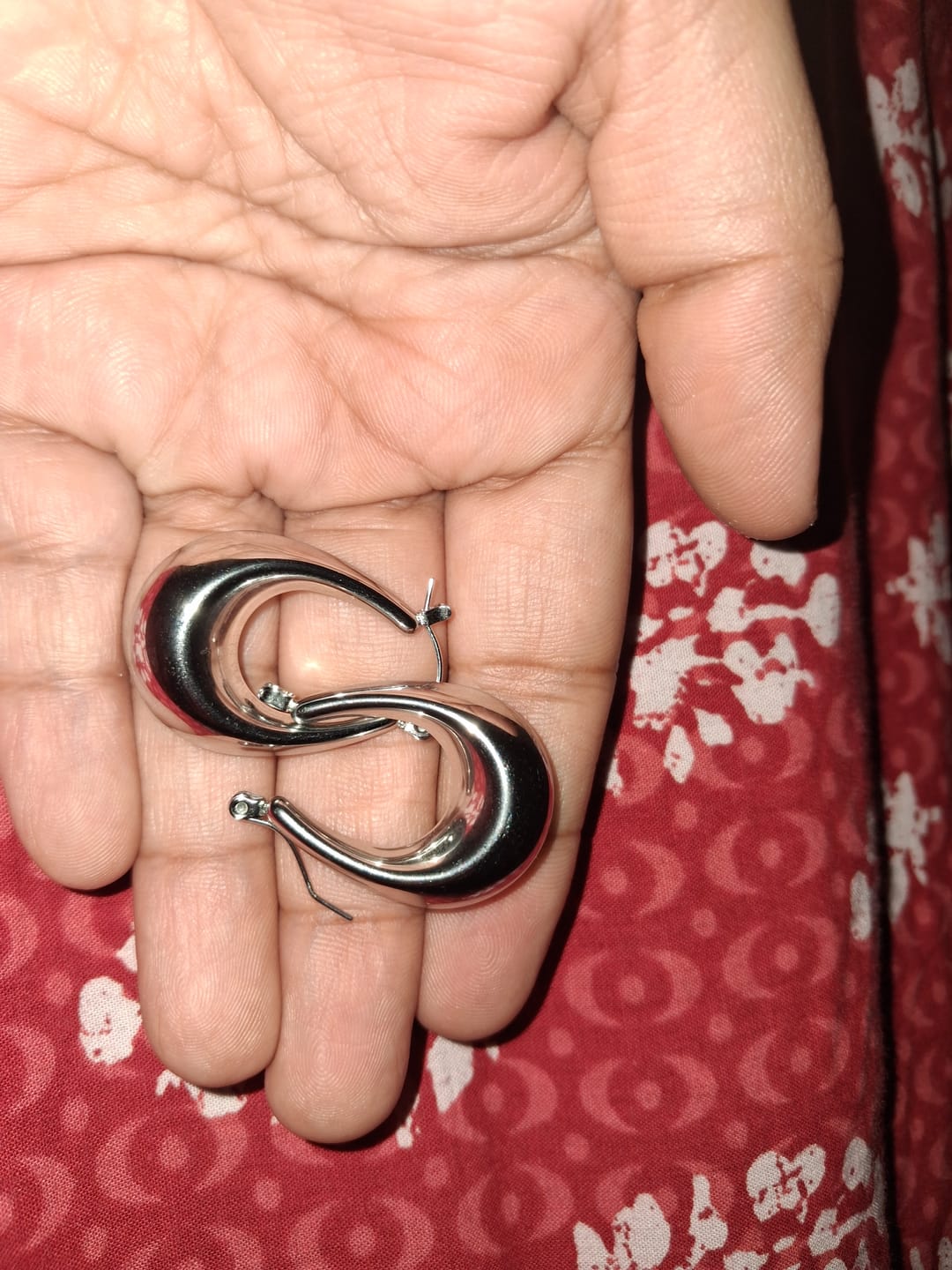 Customer photo review of Elegant Silver Hoop Earrings