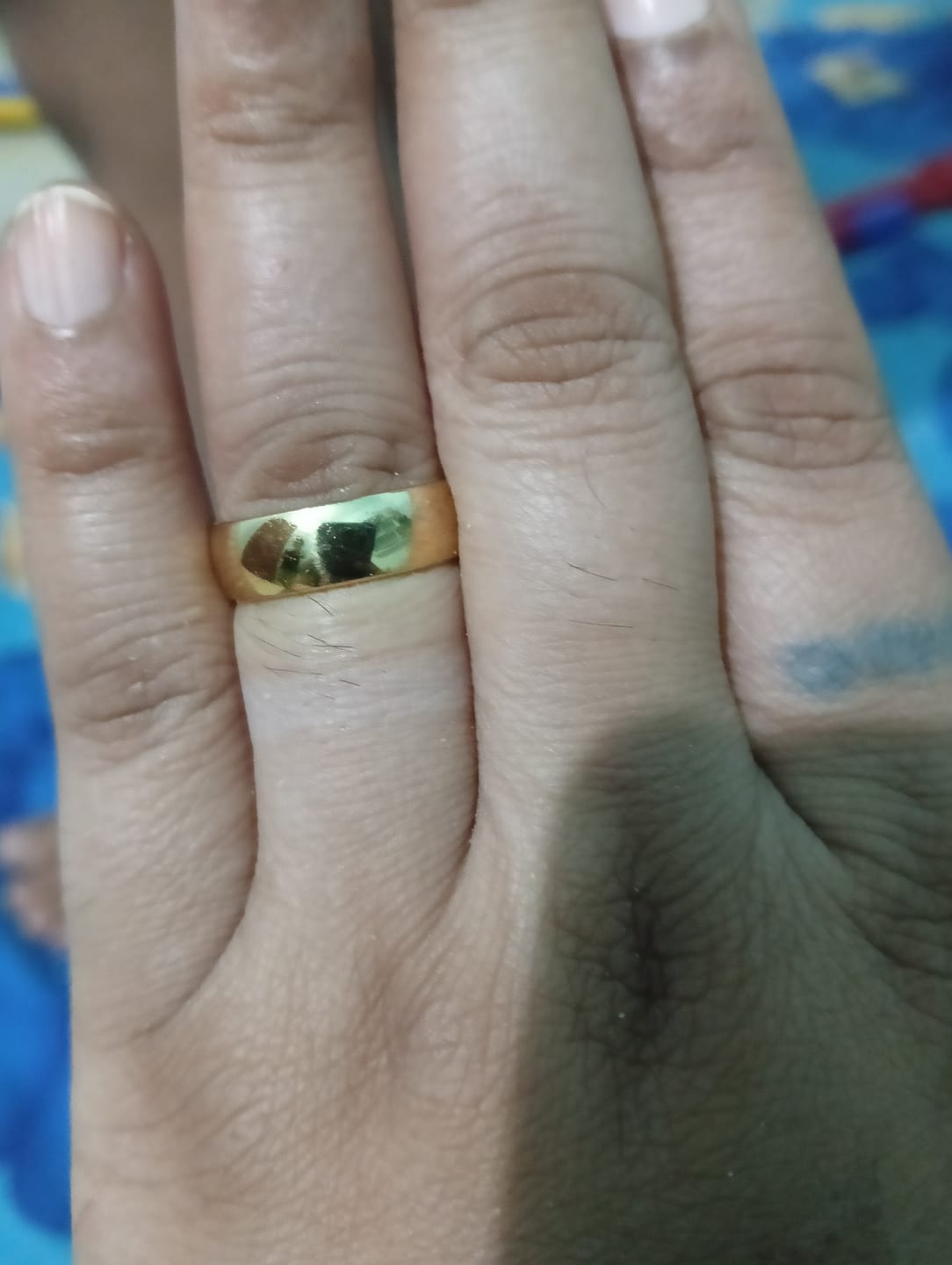Customer photo review of Lustre Band Classic Ring