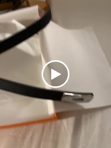 Customer video review of hm kelly belt 18mm black epsom leather