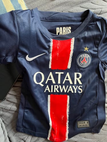 Customer photo review of Maillot PSG 2024/25 Domicile Avec l’étoile ⭐️