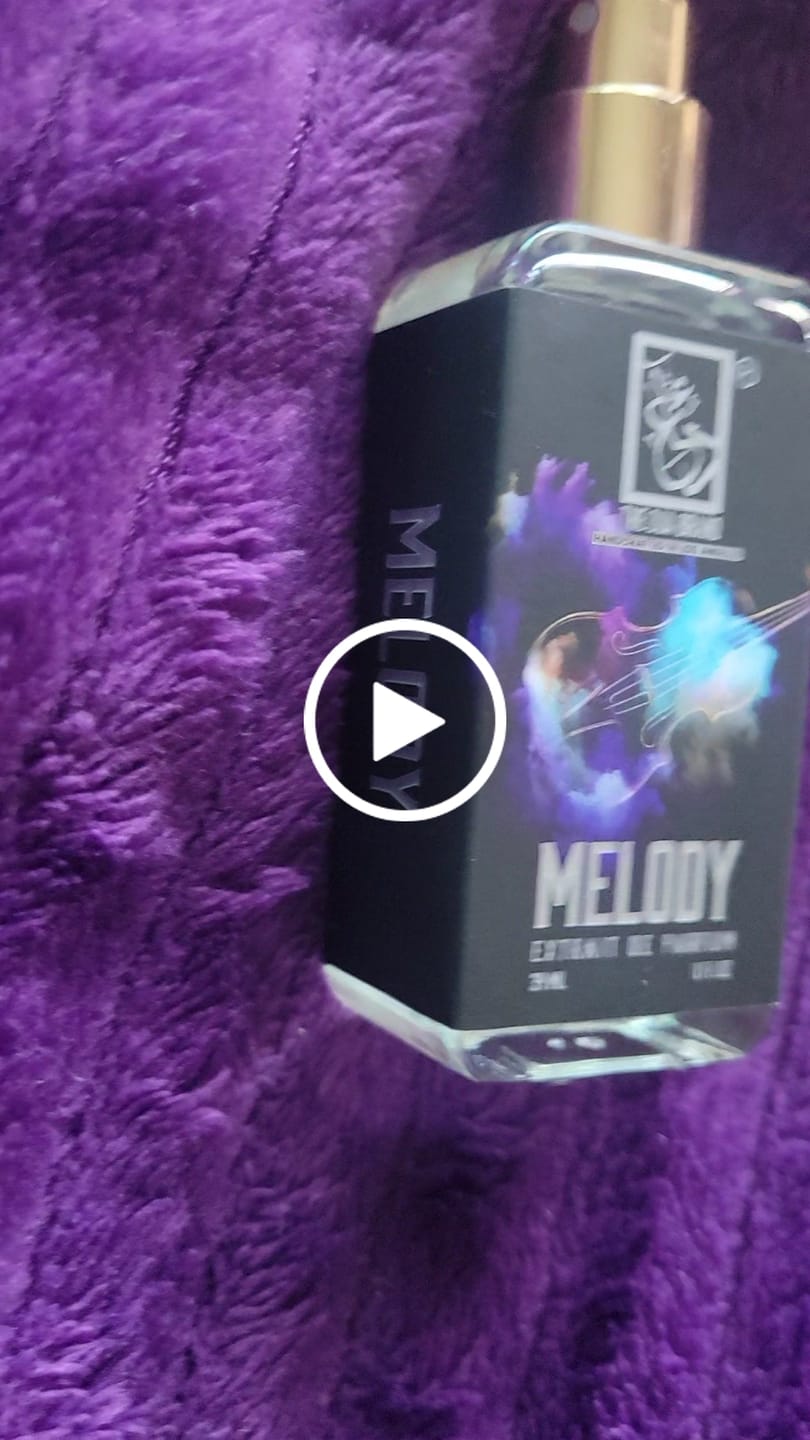 Customer video review of Melody