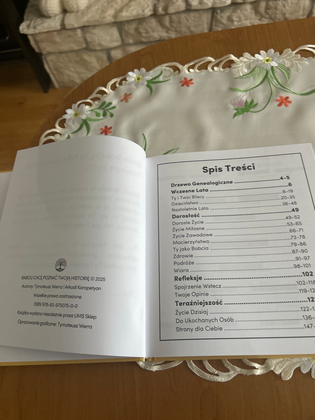 Customer photo review of BABCIU chcę poznać Twoją historię - Książka na Pokolenia