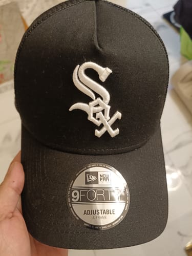 Customer photo review of 9FORTY A-Frame Trucker Chicago White Sox Black Snapback