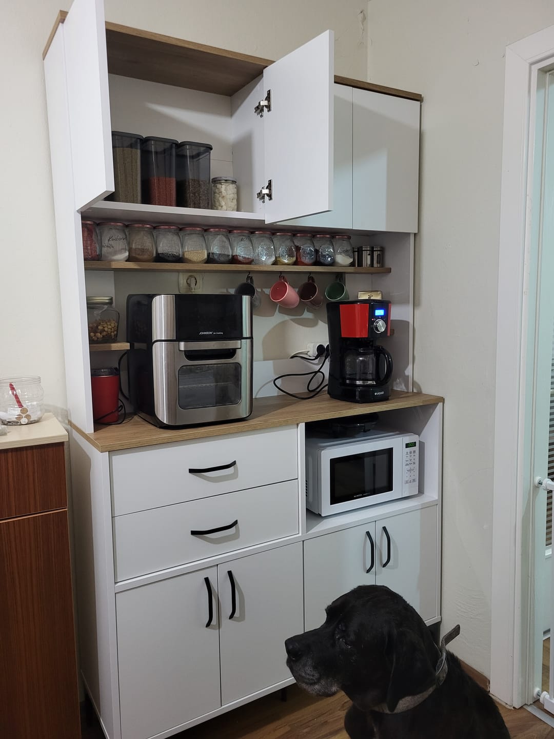 Customer photo review of Rani JE179 Çok Amaçlı Dolap 8 Kapaklı 2 Çekmeceli Kiler Mutfak Dolabı Beyaz - Sepet Ceviz