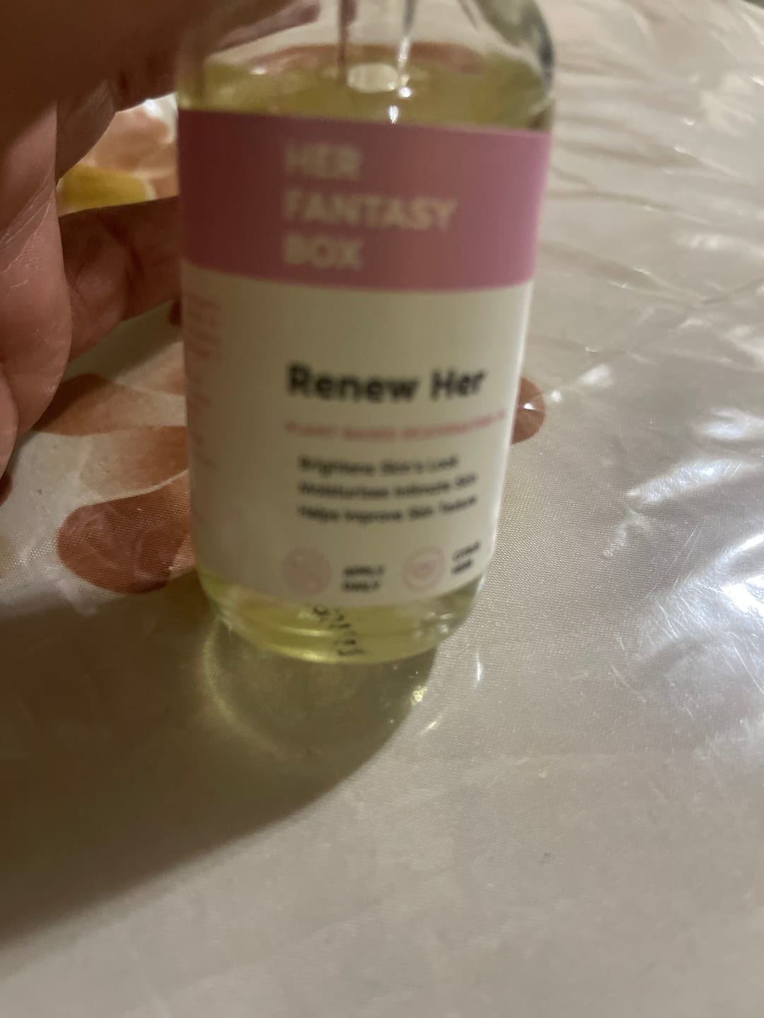 Customer photo review of Her Fantasy Box Renew Her Yoni Oil - For Dryness, Ingrown Hair, Dark Marks & Scars