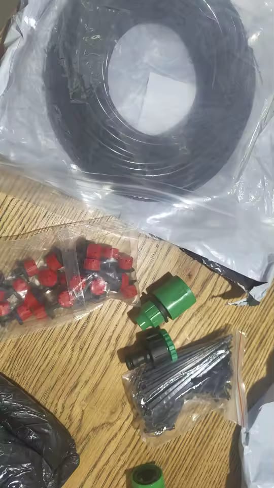 Customer photo review of 20m Mikro-Bewässerungssystem – Verstellbare Tropfer & Nebel