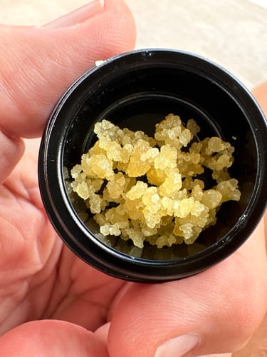 Customer photo review of 1.5g Blue Dream Crumble